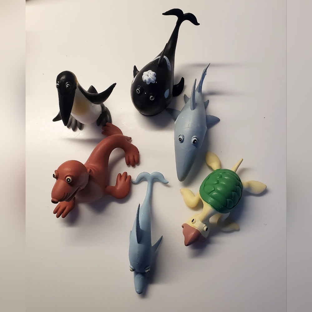 VTG Nayab Bug Eyed Sea Animals Goblin Shark Turtle Seal Penguin Whale Dolphin.